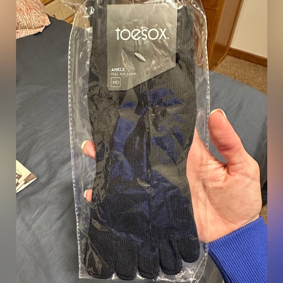 Toe Sox - Picture 1 of 3